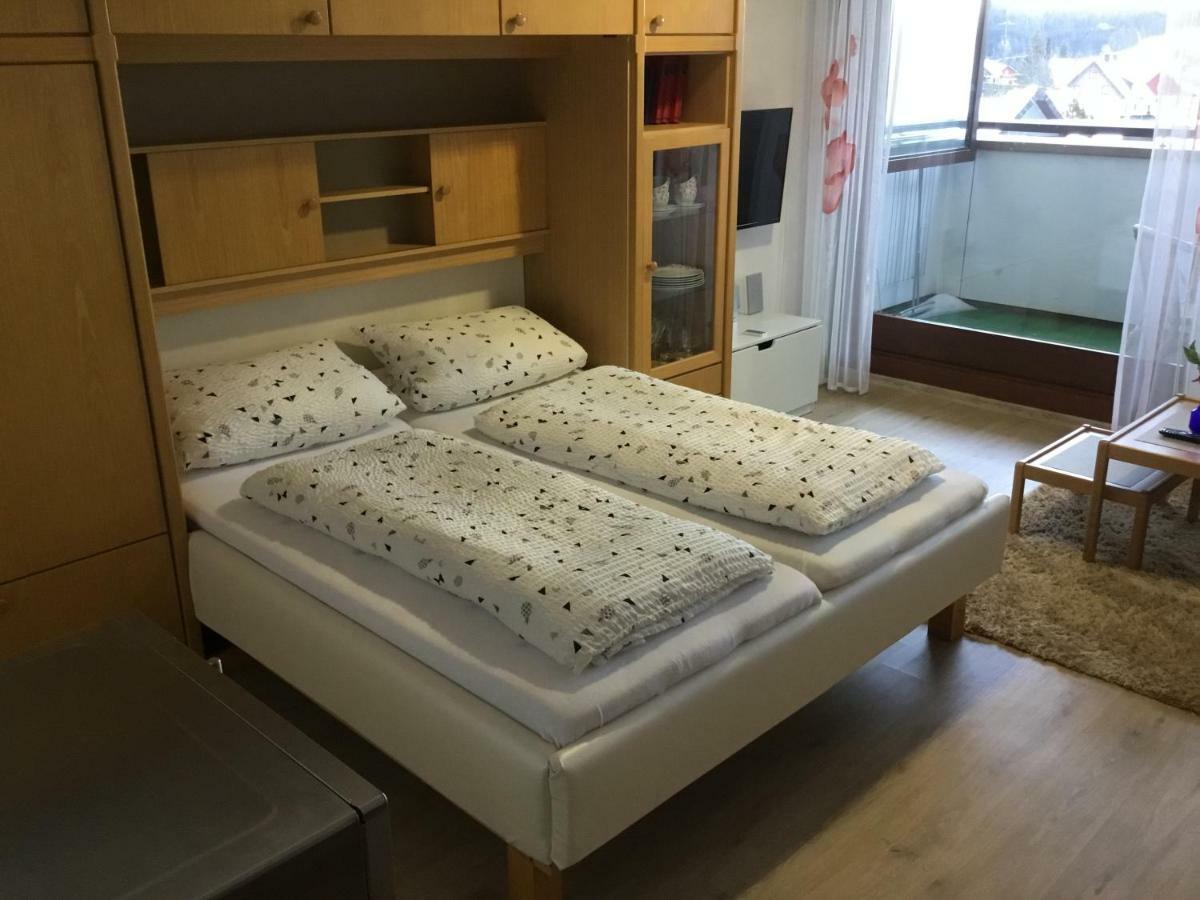 Gemuetliche 1Z Fewo In Schoenwald Mit Balkon, Schwimmbad, Sauna, Fitness Esterno foto